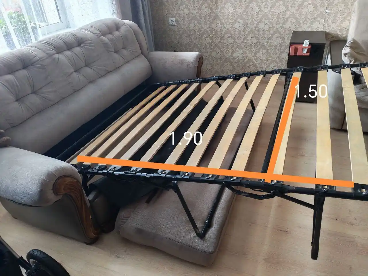 Продам горку и диван