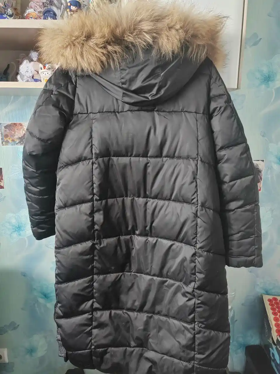 Продам зимнюю куртку подростковую