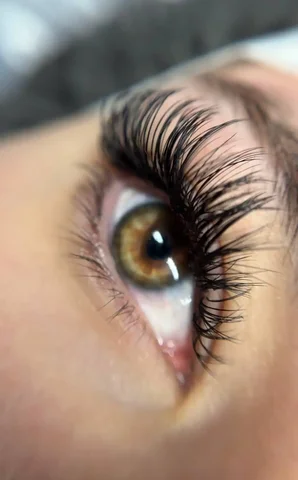 Ищу модель на наращивание ресниц - частное объявление в Чита