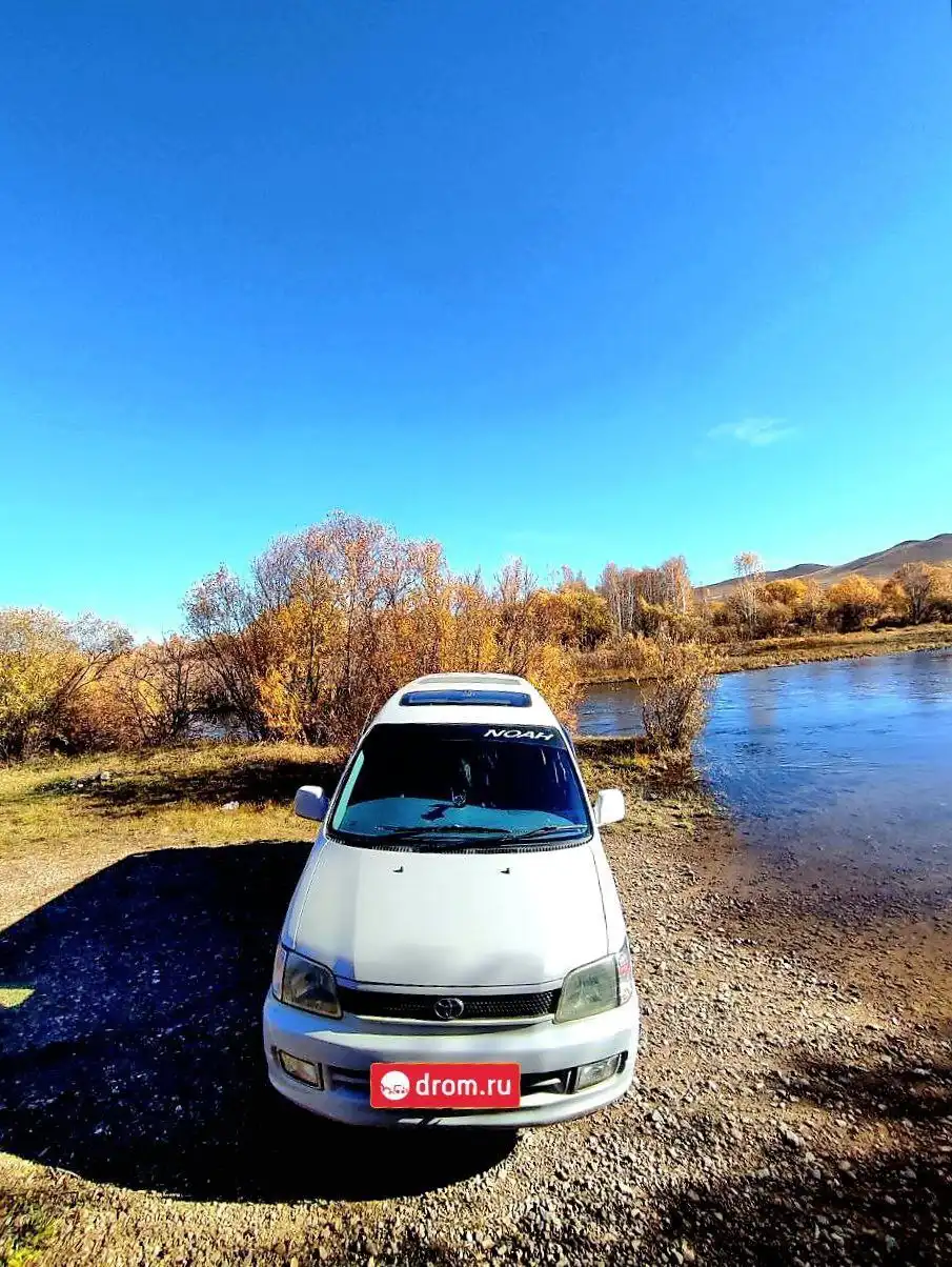 Продам автобус Toyota Town Ace Noah