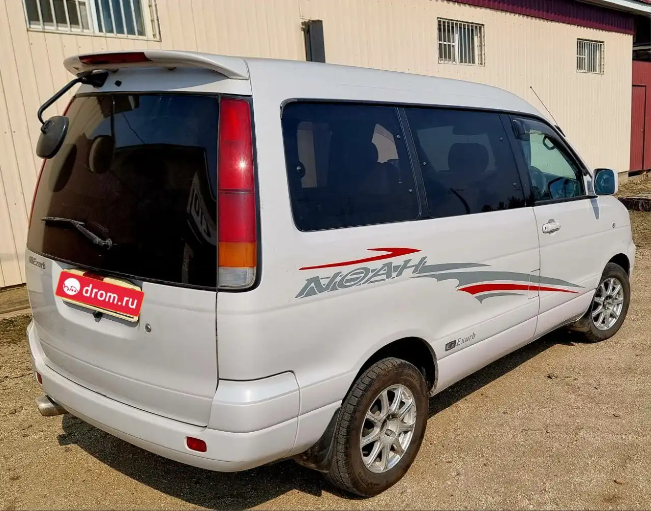 Продам автобус Toyota Town Ace Noah