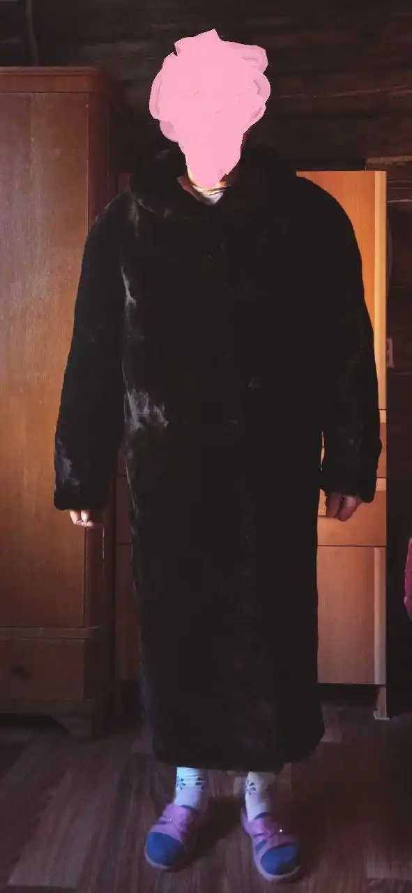 Продажа б/у женских шуб мутон