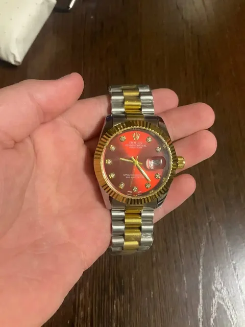 Женские часы новые в коробке - частное объявление в Чита