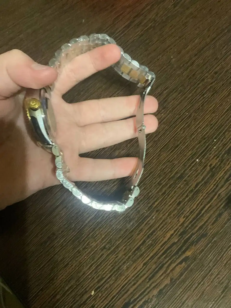 Женские часы новые в коробке