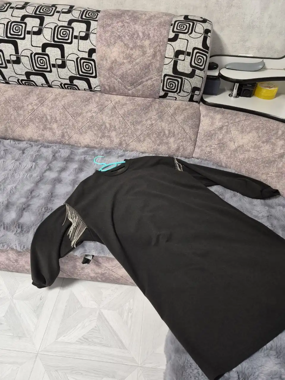 Продам платье 50 размер