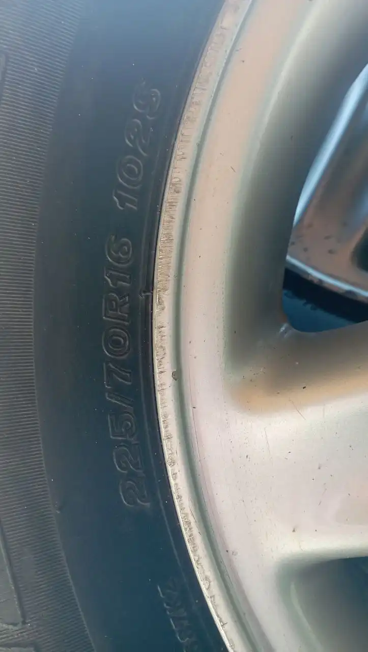 Продам летние колеса 225/70/16