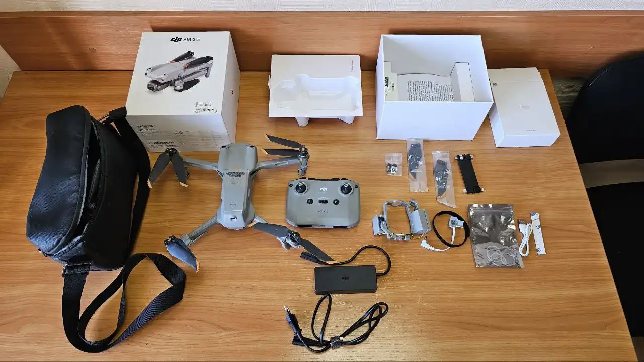 Комплектность на фото, не прошитая, все работает