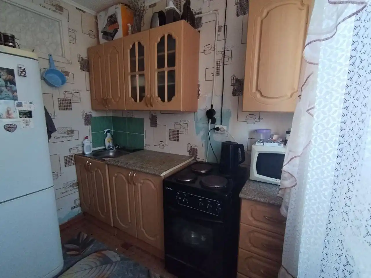 Отдам гарнитур бесплатно