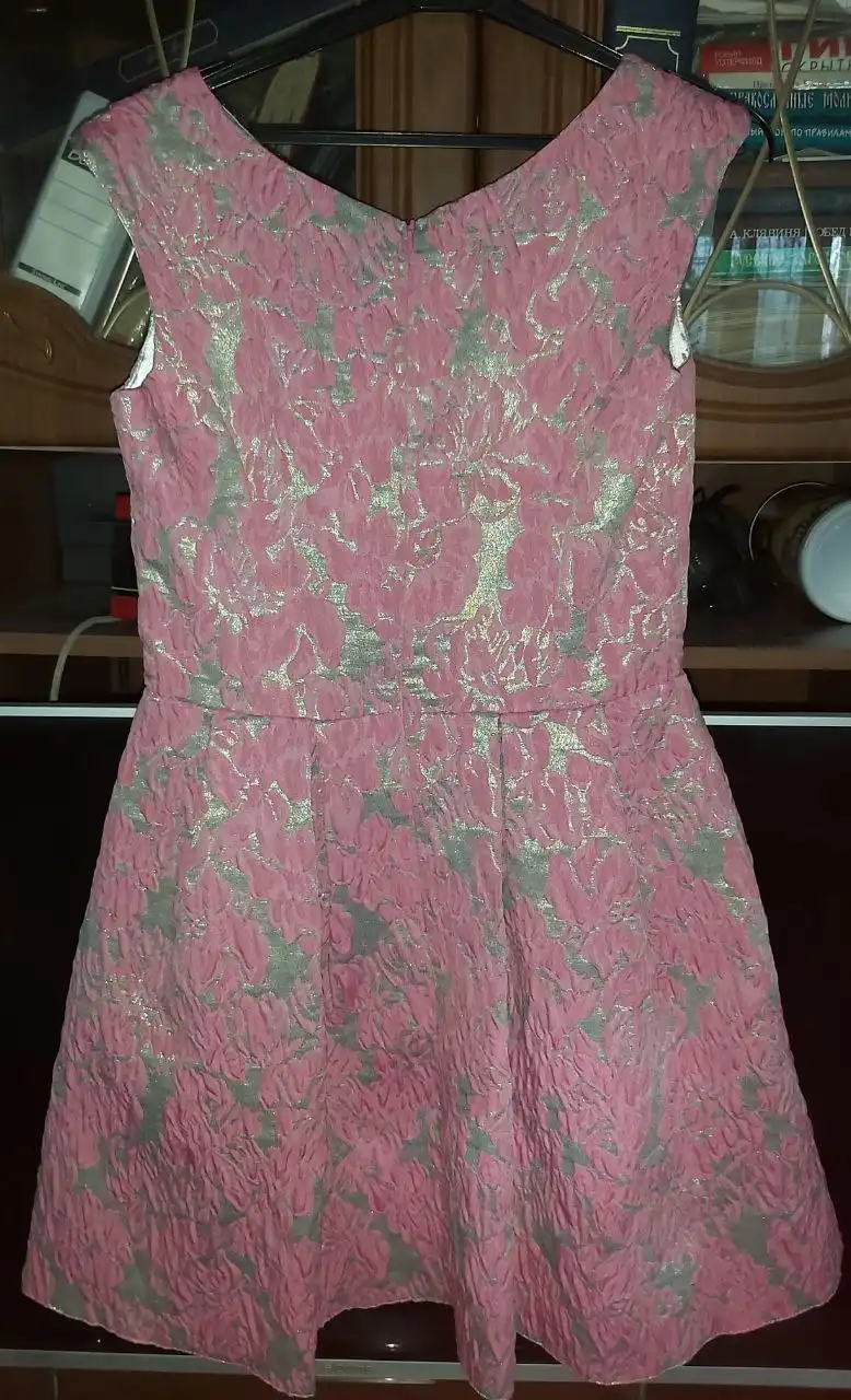 Розово-серебрянное коктельное платье с бантом 44р Турция