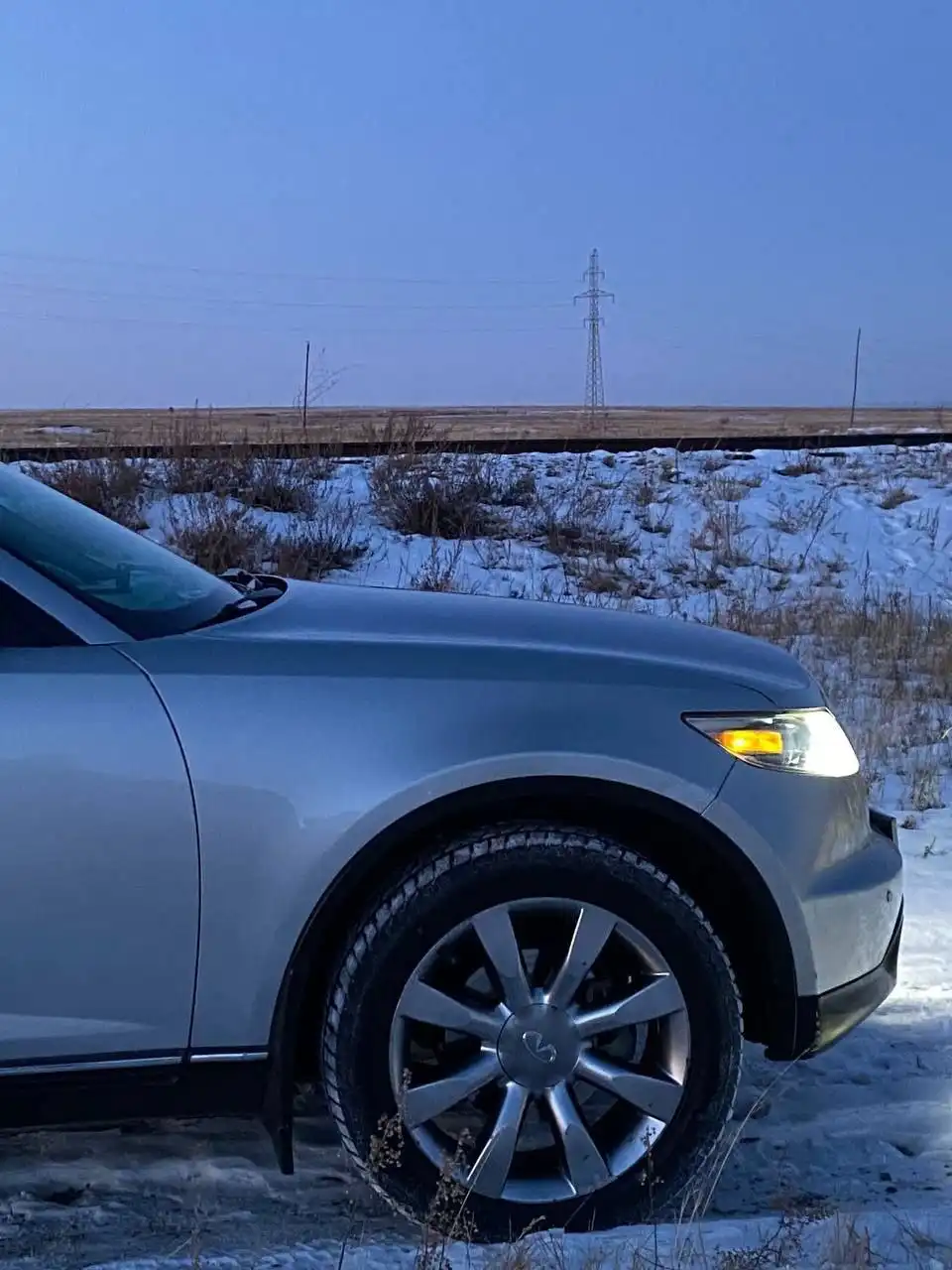 Продажа автомобиля Infiniti FX35 в отличном состоянии