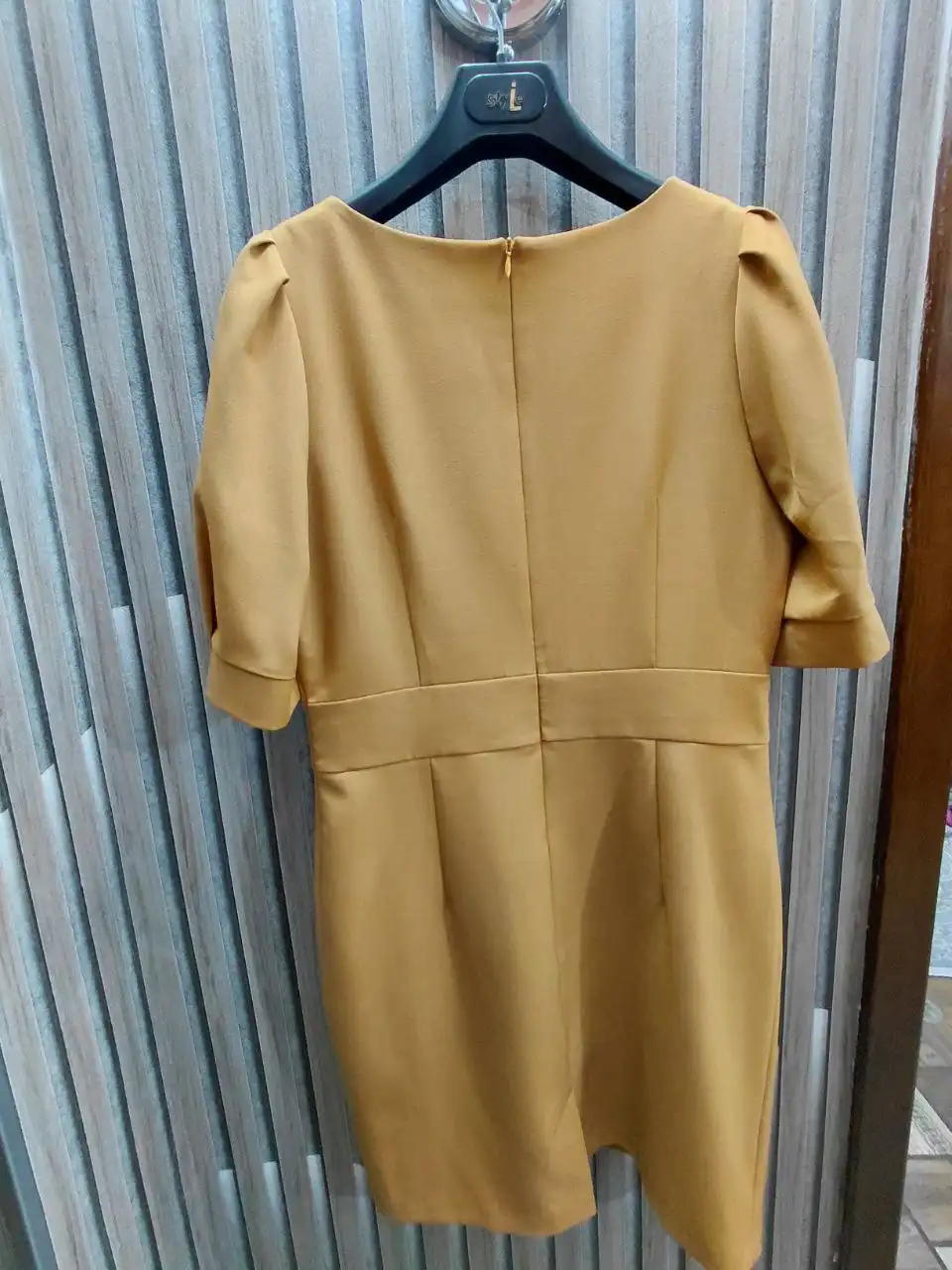 Продажа платьев размер 44-46