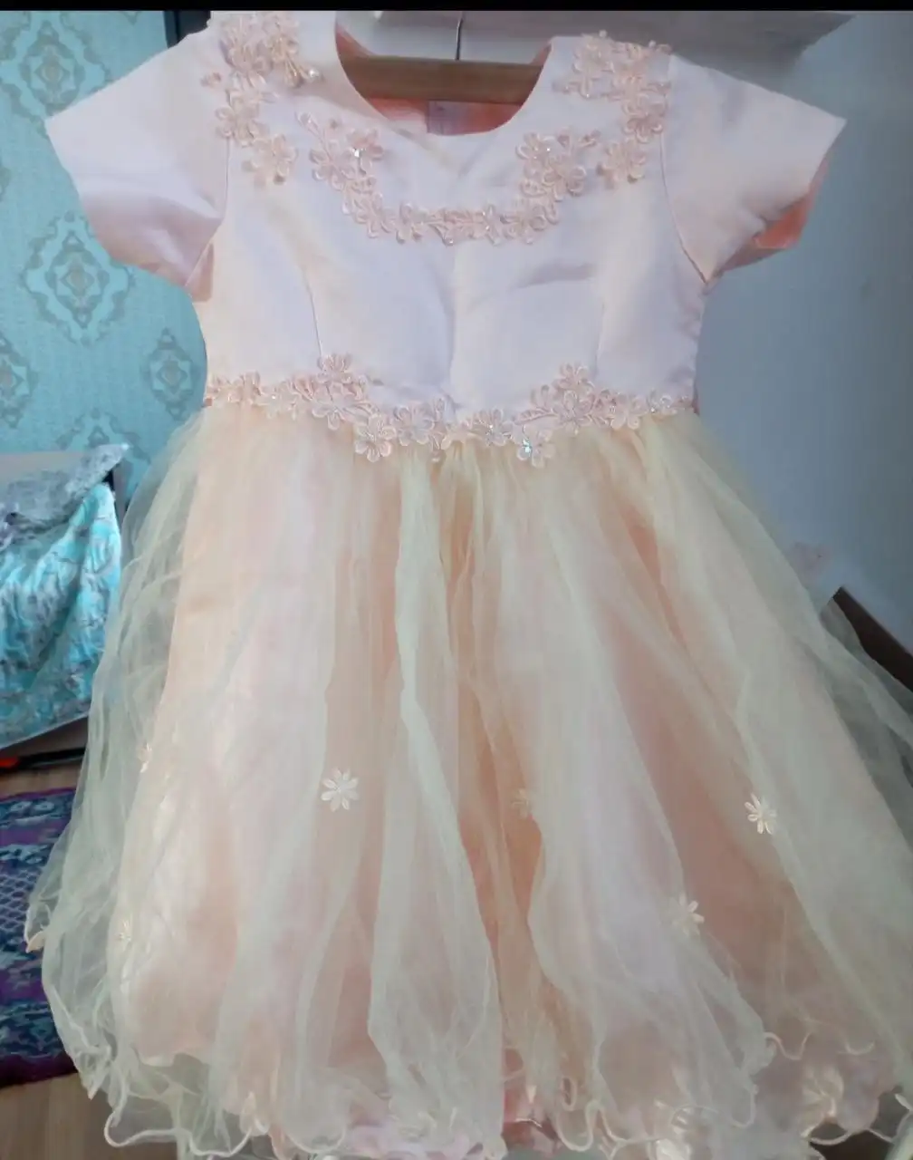 Нарядное платье размер 93-98