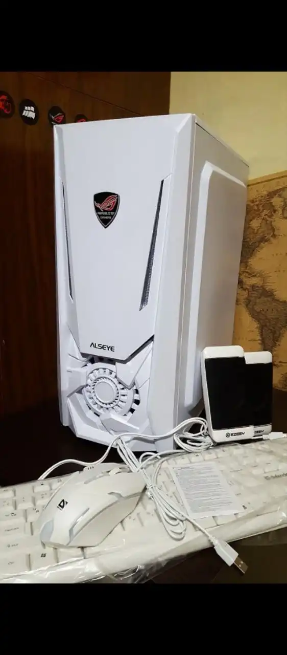 Продам красивый ПК с фирменным блоком