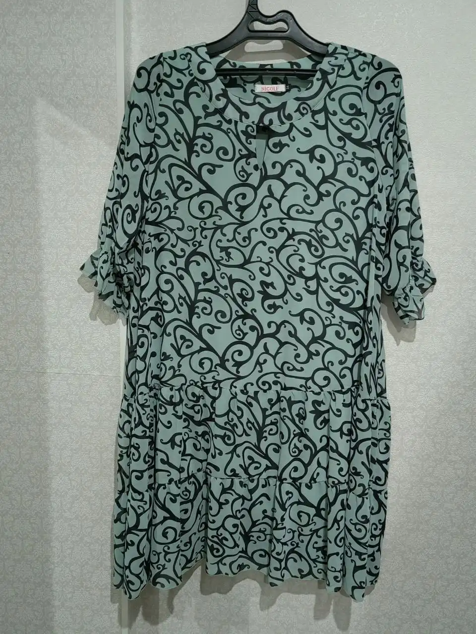 Продам новое платье размер 52-54