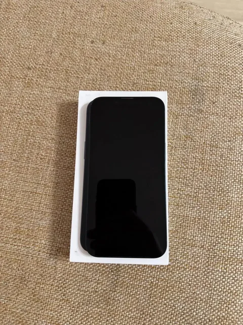 Продам айфон 13 с аккумулятором 88% - Электроника в Чита