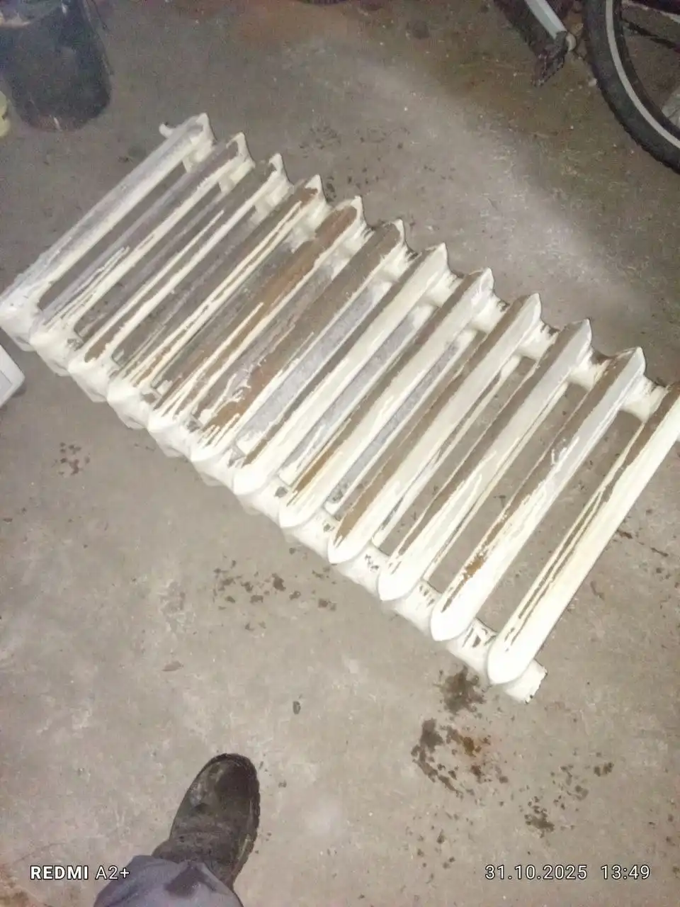 Продам батареи чугунные нового образца без ребер