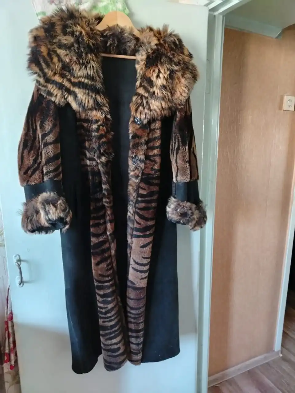 Дубленка натуральная в отличном состоянии - Верхняя одежда (Одежда) в Чита
