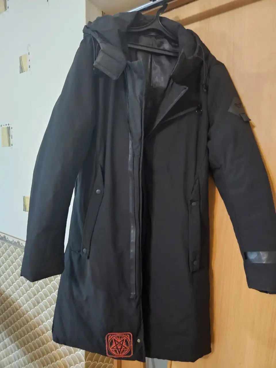 Продам подростковый зимний пуховик XL после химчистки - Верхняя одежда (Одежда) в Чита