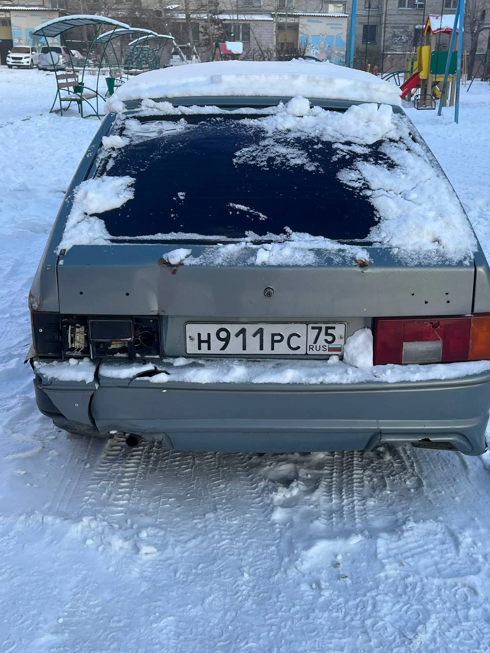 Продам товар с дефектом