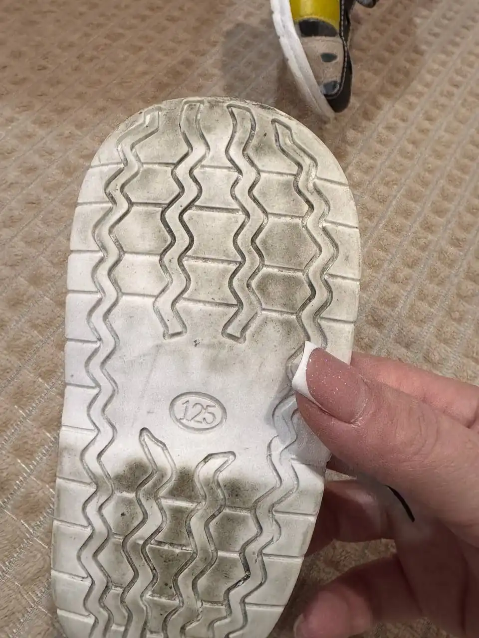 Отдам вещи на девочку бесплатно