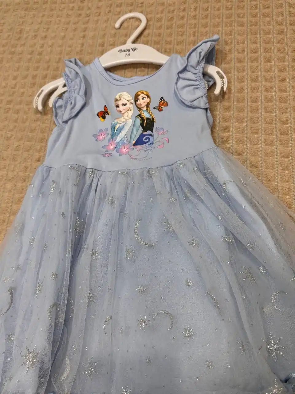 Отдам вещи на девочку бесплатно