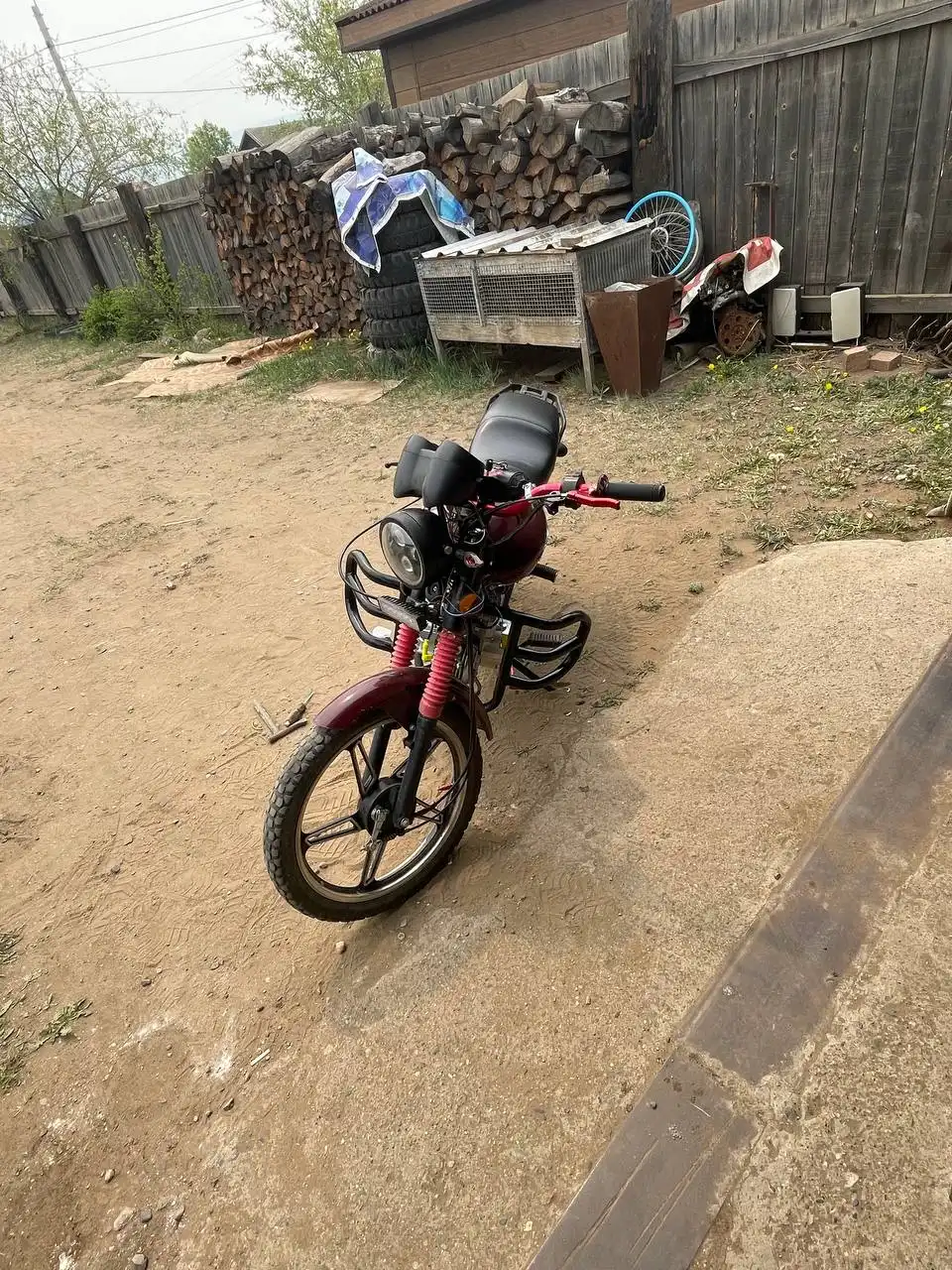 Продам колесо - Запчасти (Авто) в Чита