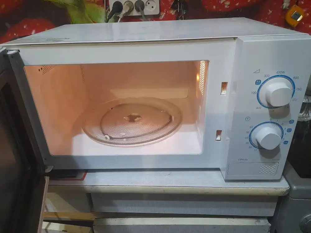 Продам электрическую и микроволновую печь - Техника для кухни (Для дома и дачи) в Чита