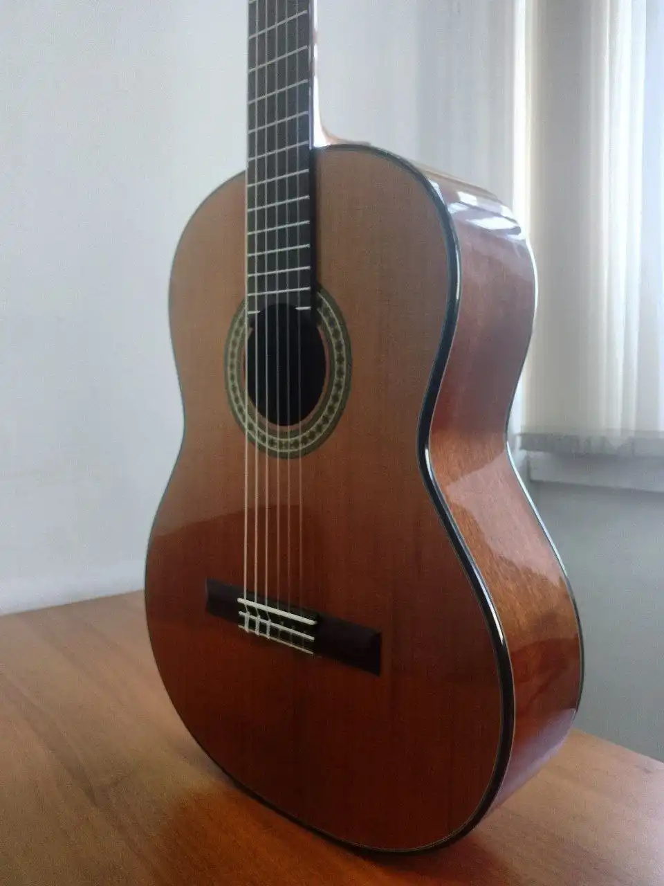 Продажа классической гитары Admira A1 - Музыкальные инструменты (Хобби и отдых) в Чита