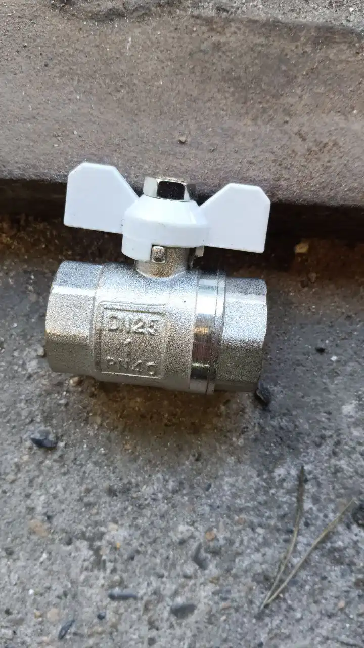 Кран шаровый DN25 новый - Сантехника (Запчасти) в Чита