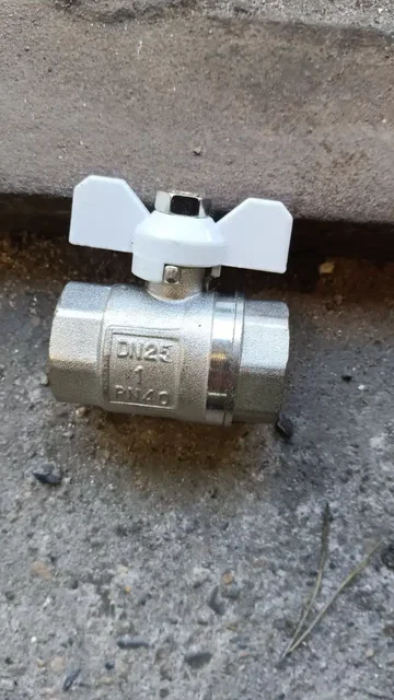 Кран шаровый DN25 новый - Сантехника в Чита
