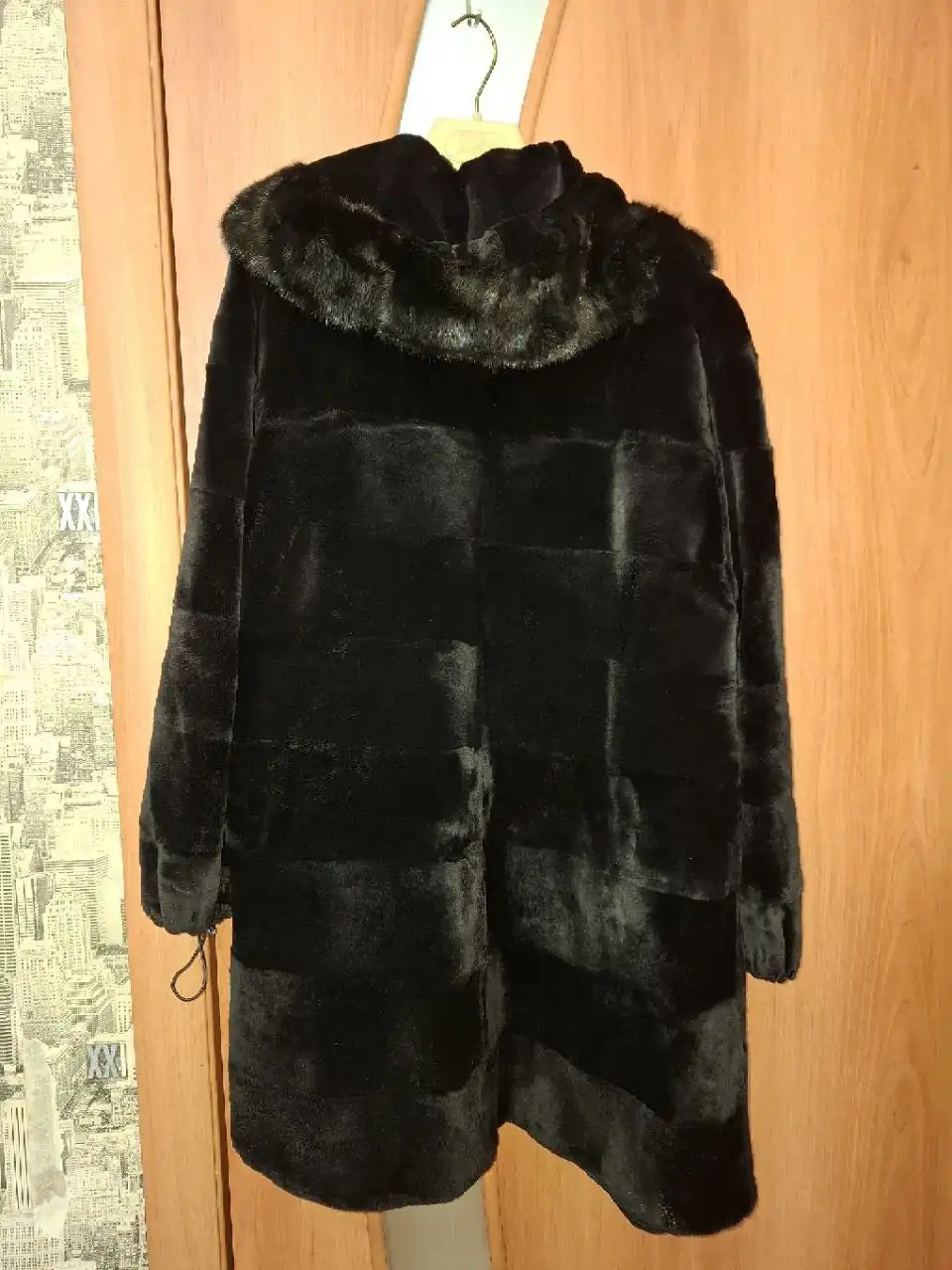 Продажа двух шуб из натурального меха - Верхняя одежда (Одежда) в Чита