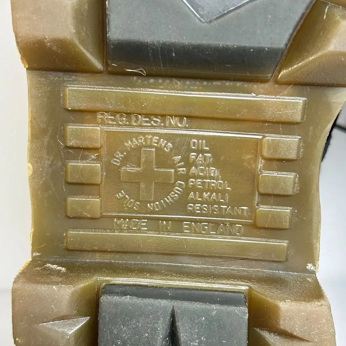 Ботинки Dr. Martens 8834 со стальным носком - Обувь (Одежда) в Чита