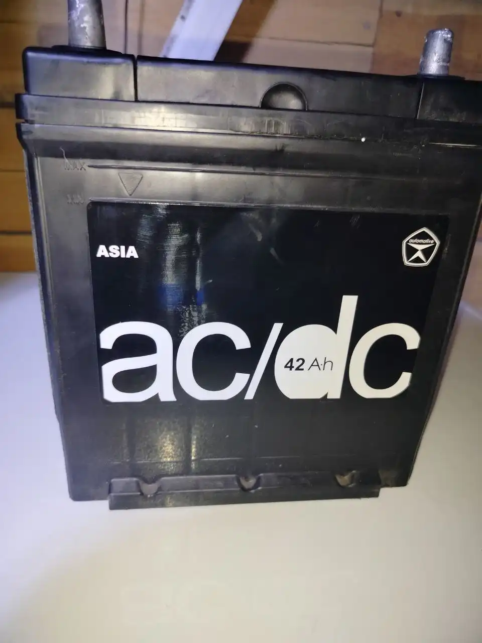 Продам автомобильный аккумулятор срочно - Запчасти (Авто) в Чита