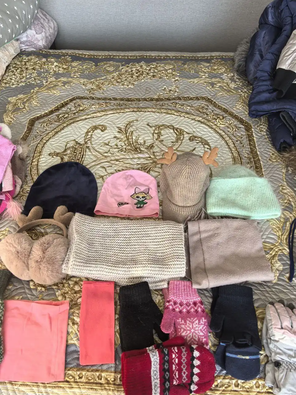 Продам детские зимние аксессуары для девочек - Детская одежда (Одежда) в Чита