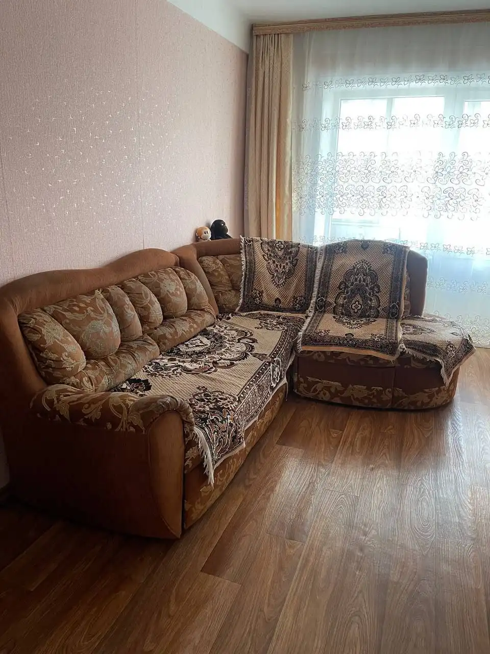 Продам раскладной диван с ящиком и баром - Мебель (Для дома и дачи) в Чита