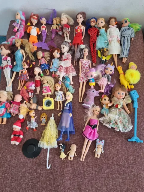 99 игрушек, одежда, аксессуары и новый рюкзак - Игрушки в Чита