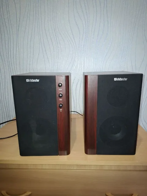 Колонки к компьютеру с усилителем - Измерительные приборы в Чита