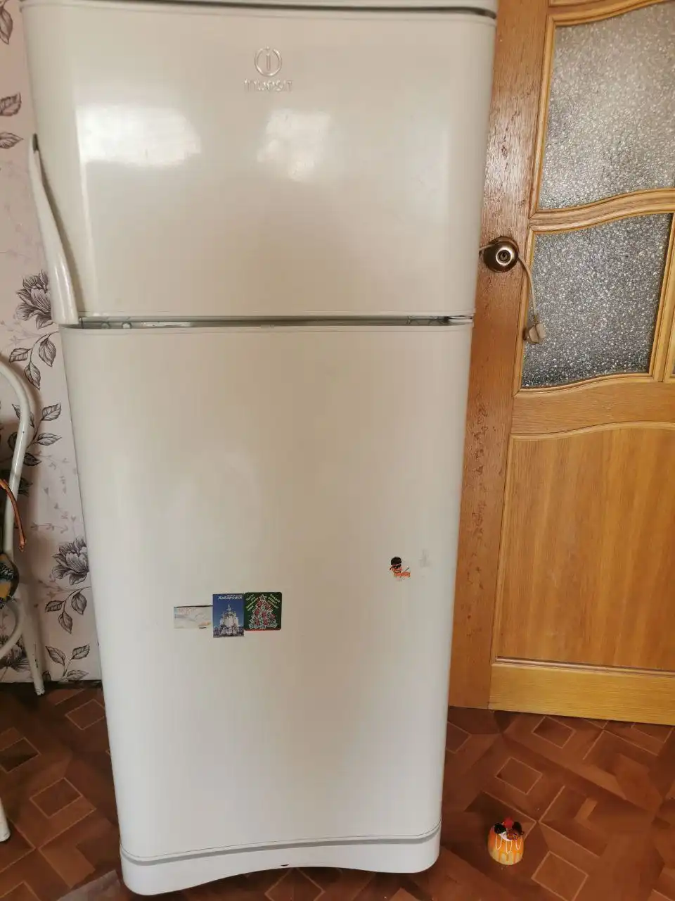Холодильник Индезит в хорошем состоянии - Крупная бытовая техника (Для дома и дачи) в Чита