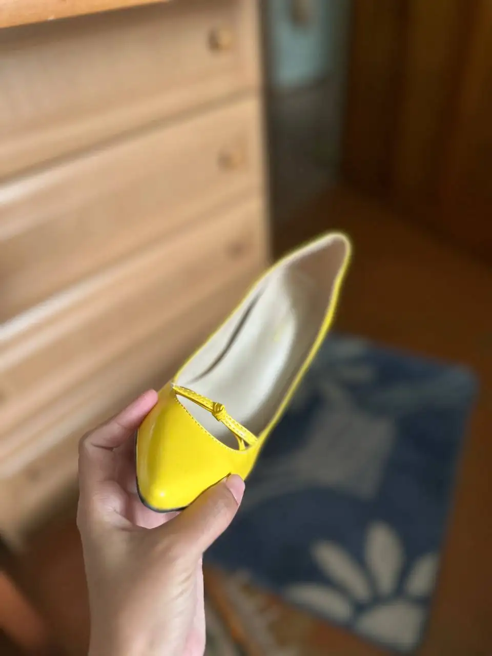 Желтые и бело-розовые босоножки 35 размера - Обувь (Одежда) в Чита