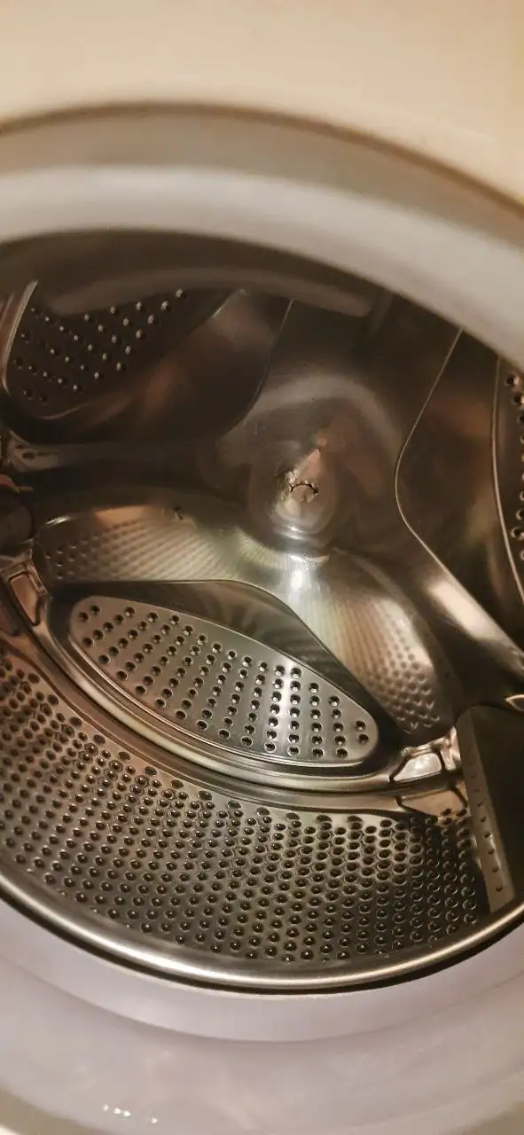 Продам стиральную машинку с дефектом барабана - Бытовая техника (Для дома и дачи) в Чита