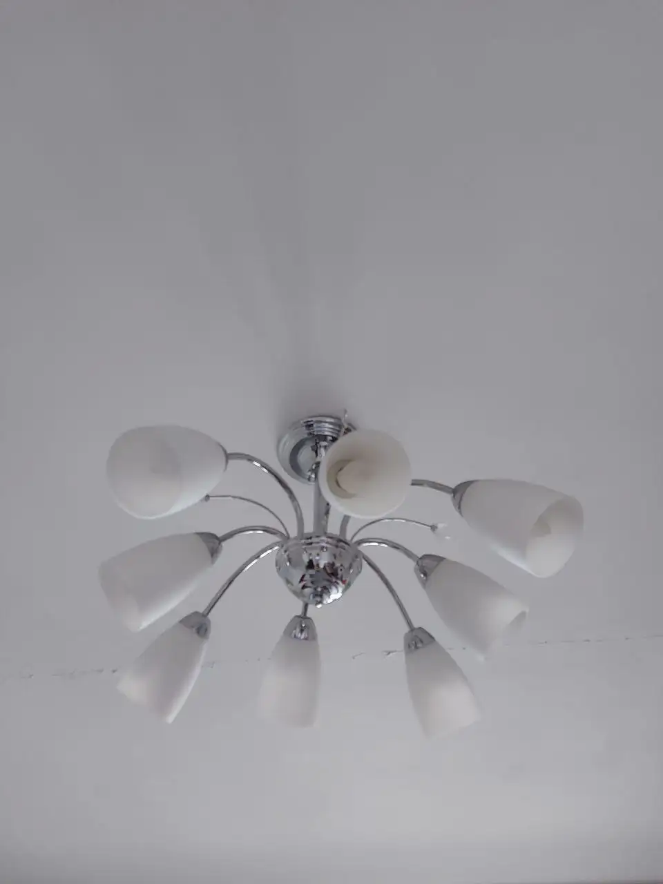 Продажа люстр двух размеров - Освещение (Для дома и дачи) в Чита