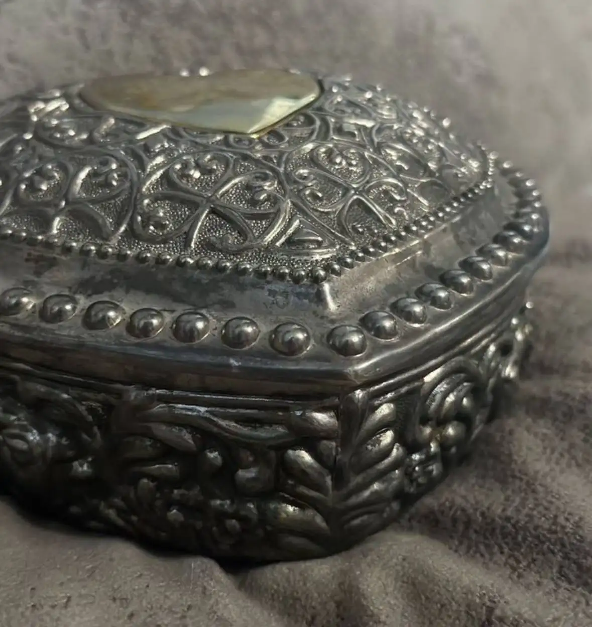 Винтажная шкатулка в отличном состоянии - Антиквариат и коллекции (Барахолка) в Чита