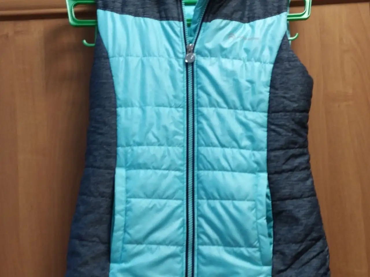 Продажа безрукавки для девочки 10 лет - Детская одежда (Одежда) в Чита