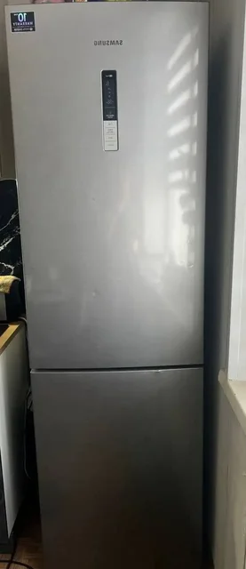 Продам холодильник SAMSUNG RL-63 с No Frost - Кухонная мебель и техника в Чита