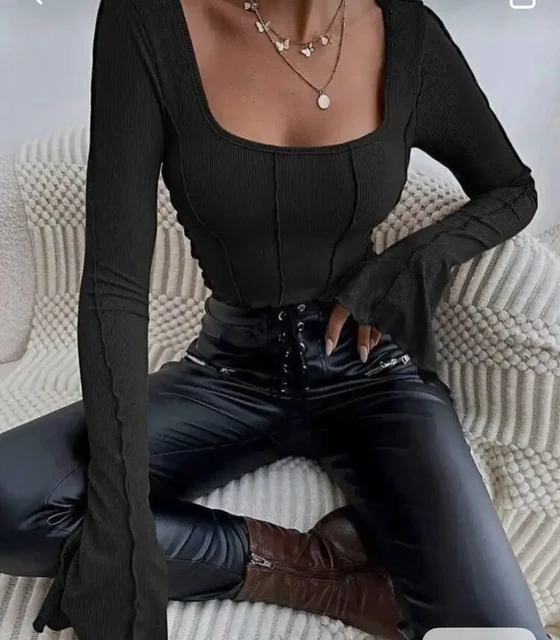 Продам кофточки и платья 40-44 размер - Платья в Чита