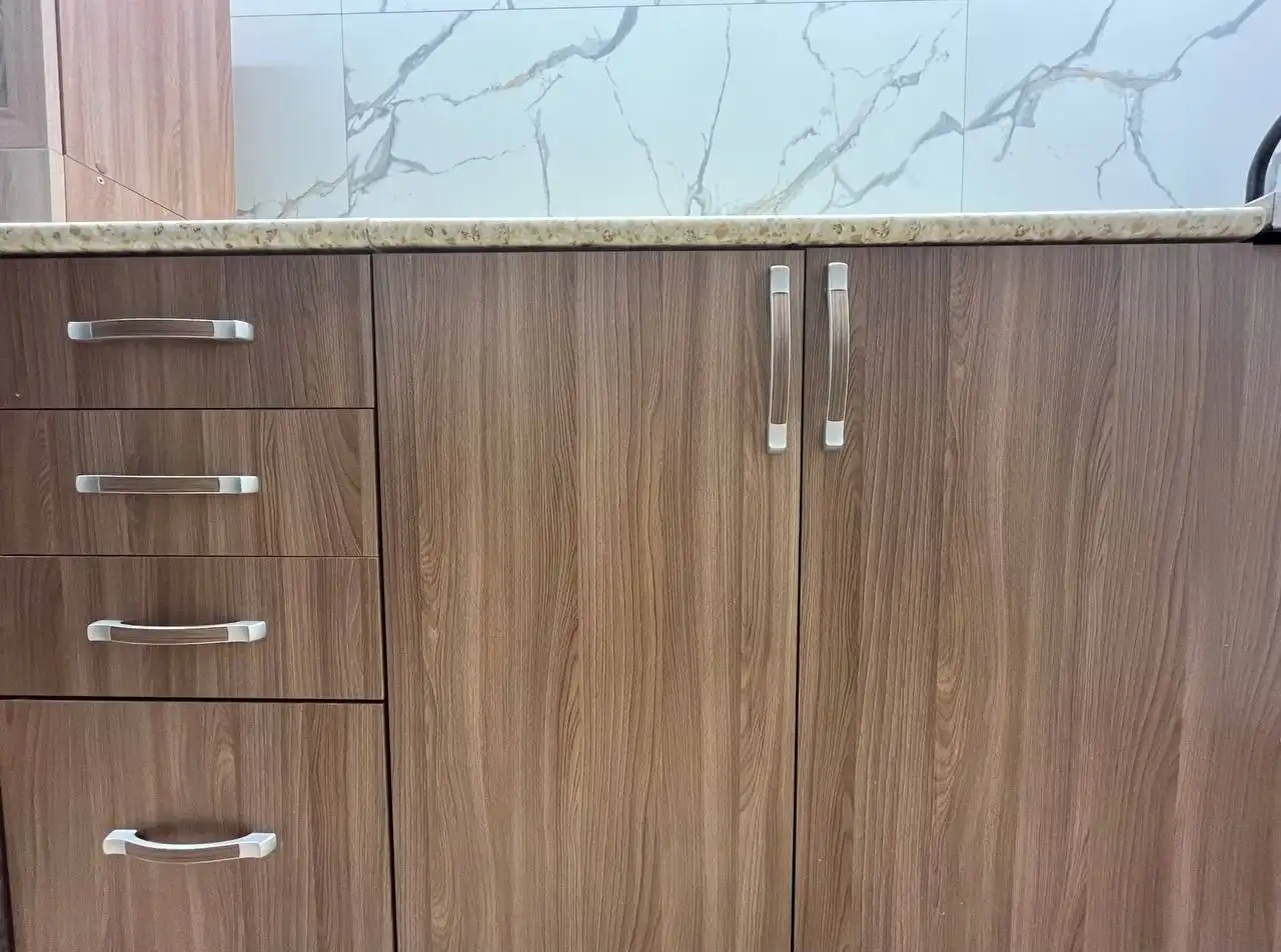 Продам кухонный гарнитур б/у - Мебель (Для дома и дачи) в Чита