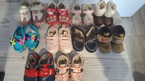 Обувь для девочки размер 17-24 - Платья в Чита