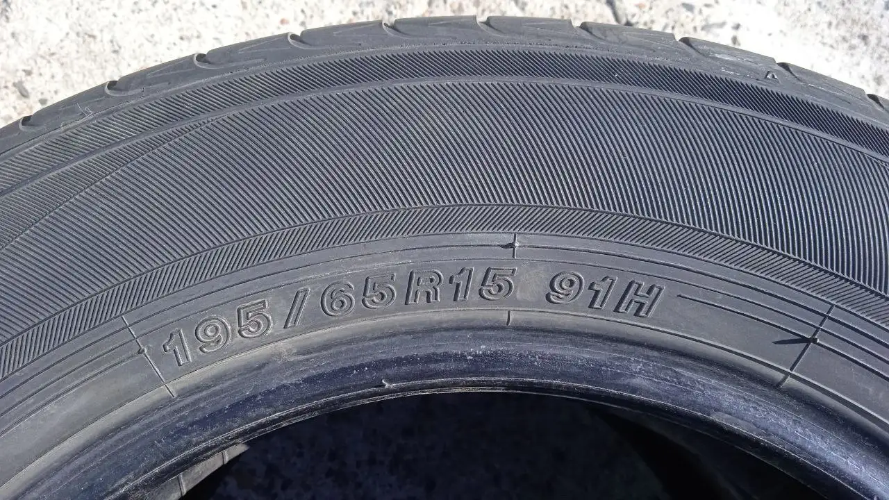 Летние шины Yokohama 195/65 R15 2020г - Шины и диски (Авто) в Чита
