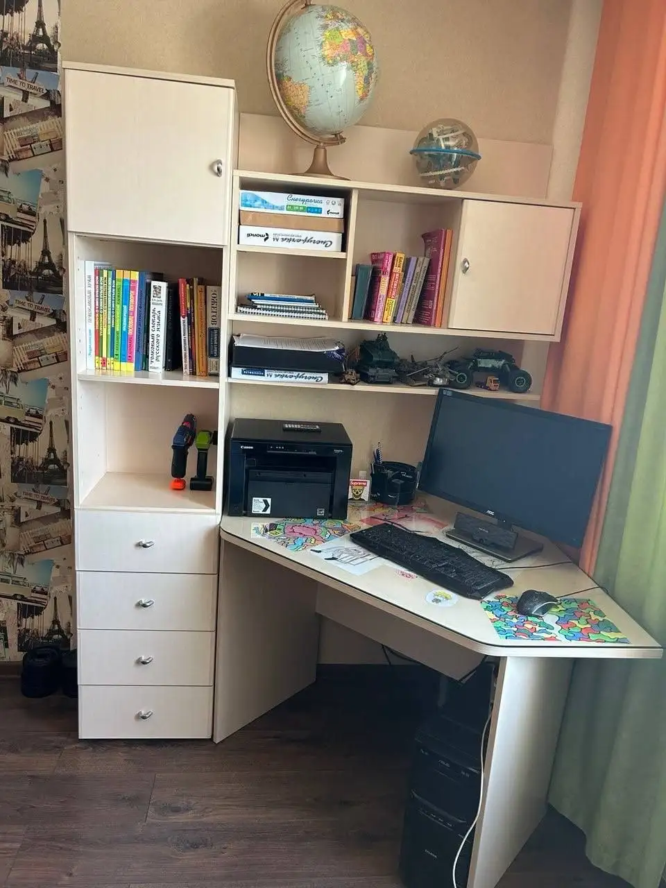 Продам уголок школьника фабрики Дятьково - Мебель (Для дома и дачи) в Чита