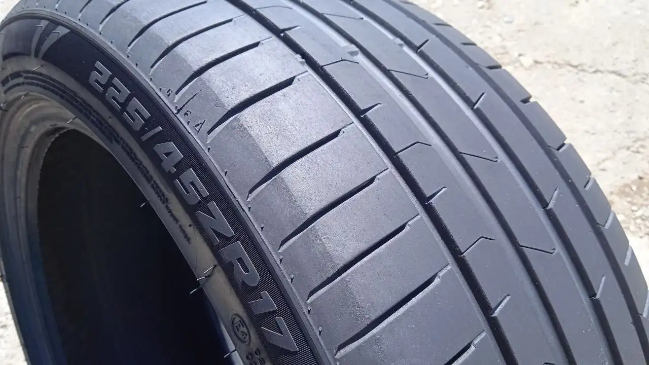 Летние шины POWERTRAC 225/45 R17 2024г - Шины и диски (Авто) в Чита